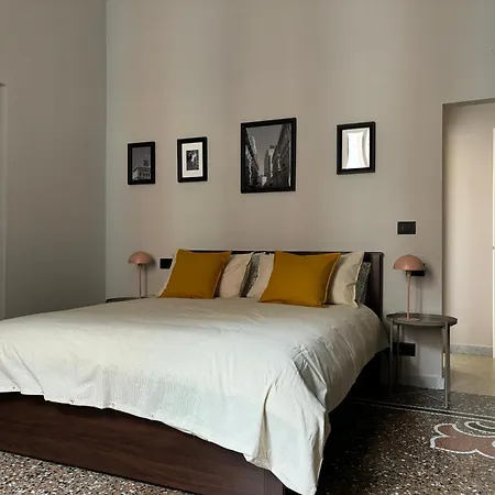 Couette-café B&B Genova Holiday *